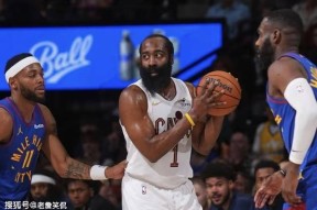 YABO-哈登在巴塞罗那比赛中出色防守，关键助攻引发热议！的简单介绍